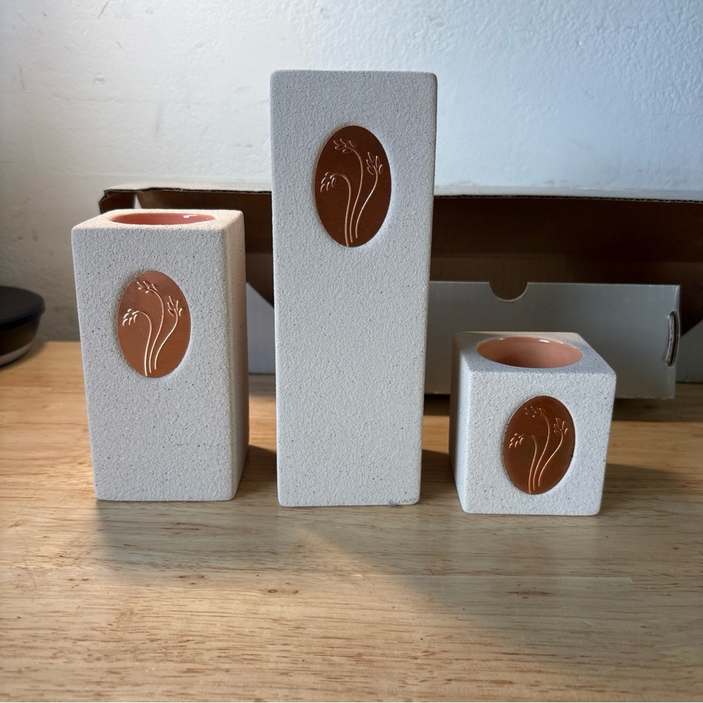 PartyLite P7201 Medallion Tealight Trio